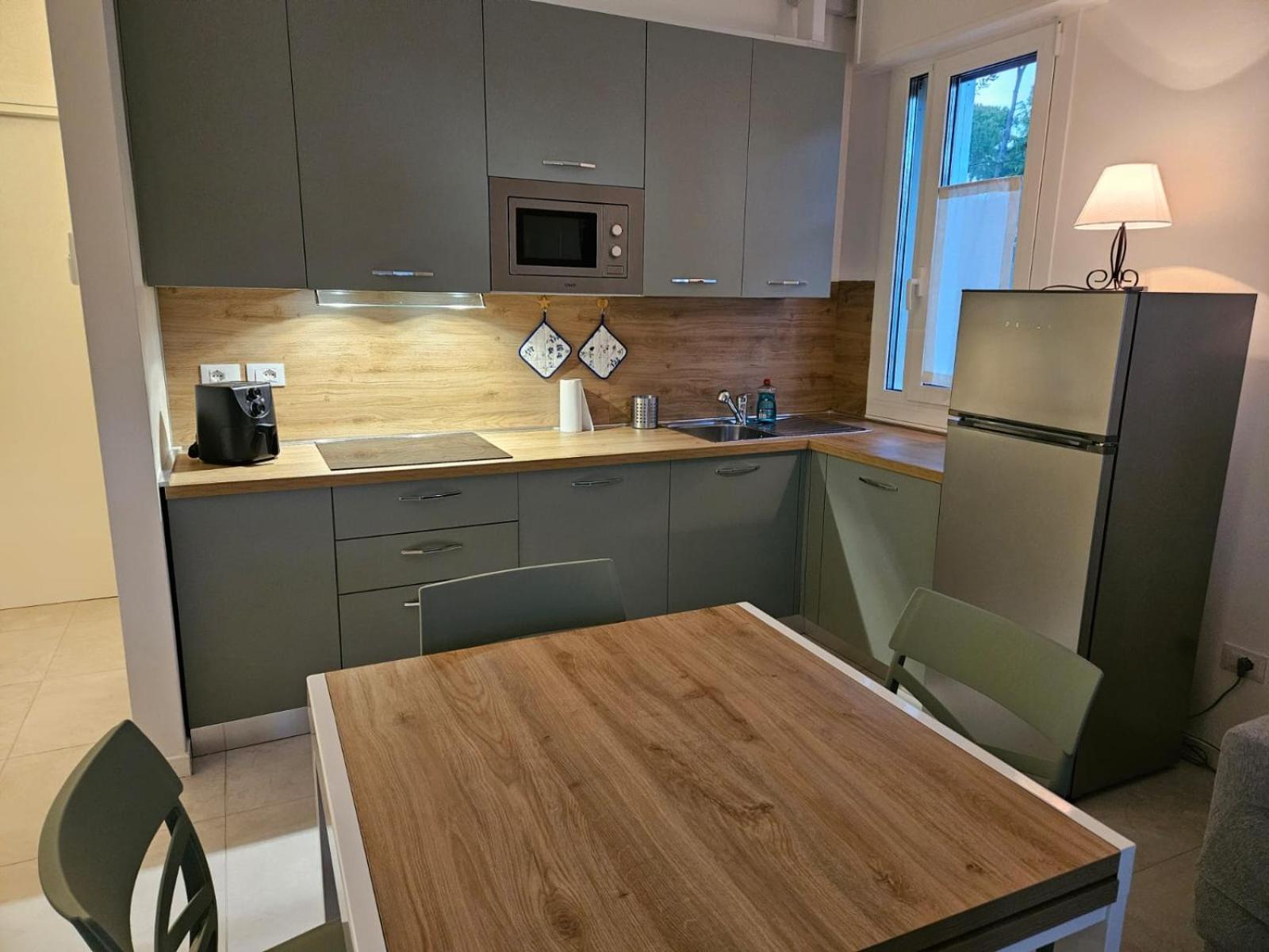 App4Rent - Villa Cristina 5 - Rinnovato Лідо-ді-Єзоло Екстер'єр фото